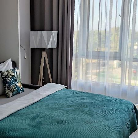 Apartamenty Comfort Na Alejach Jerozolimskich Warsaw Ngoại thất bức ảnh