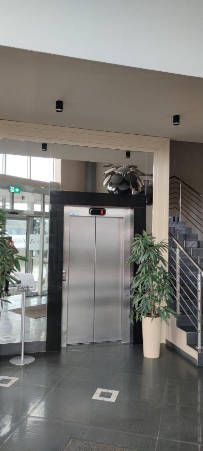 Apartamenty Comfort Na Alejach Jerozolimskich Warsaw Ngoại thất bức ảnh