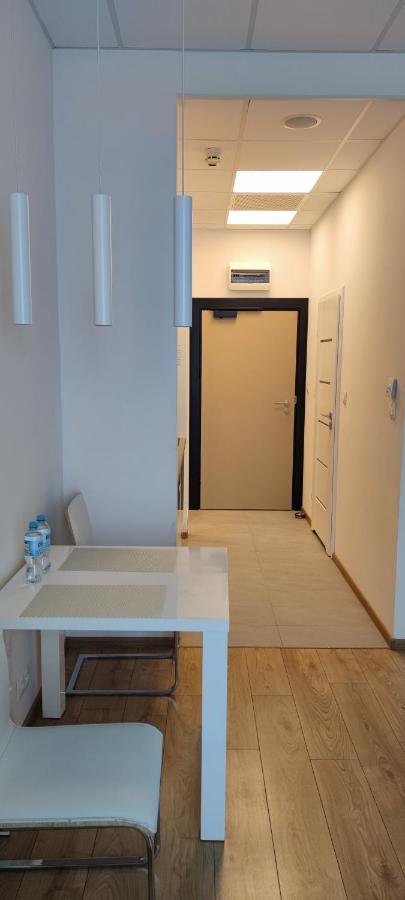Apartamenty Comfort Na Alejach Jerozolimskich Warsaw Ngoại thất bức ảnh