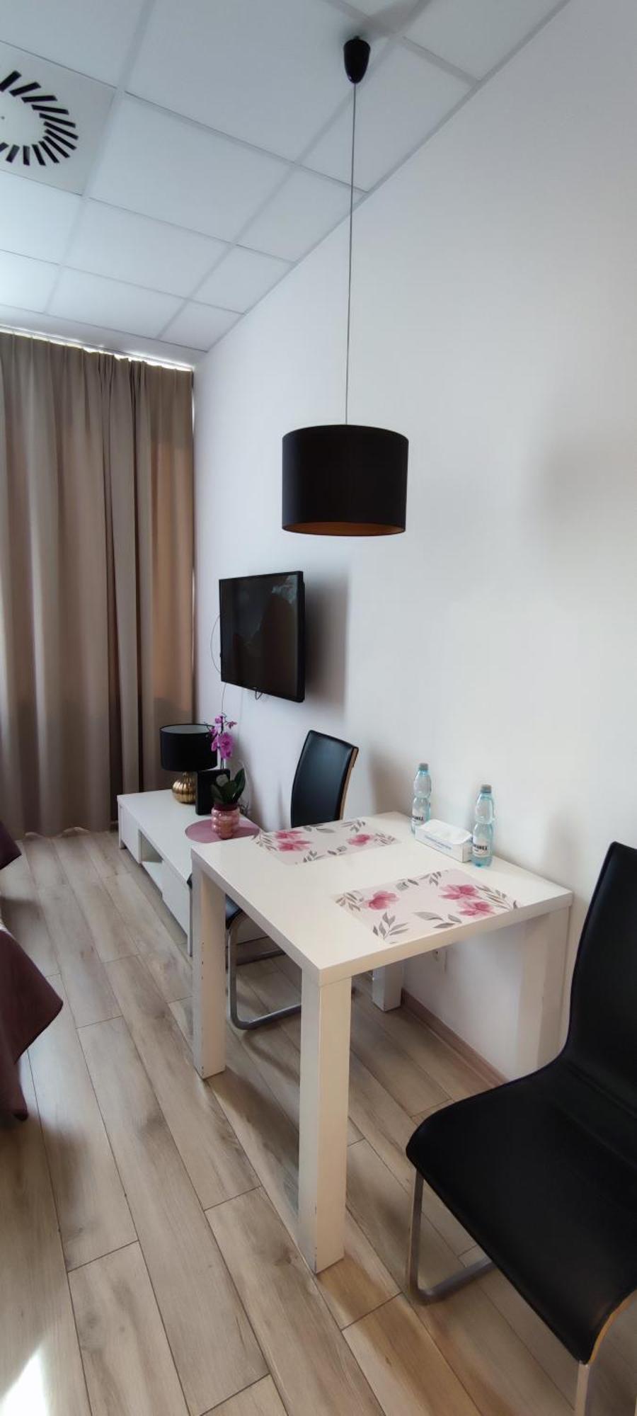 Apartamenty Comfort Na Alejach Jerozolimskich Warsaw Ngoại thất bức ảnh
