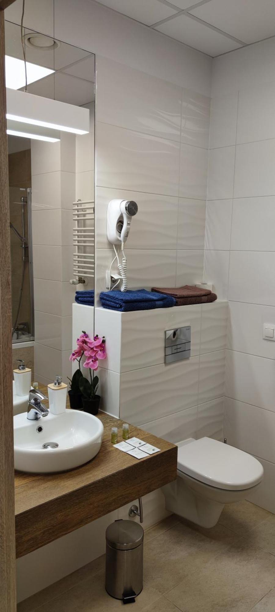 Apartamenty Comfort Na Alejach Jerozolimskich Warsaw Ngoại thất bức ảnh